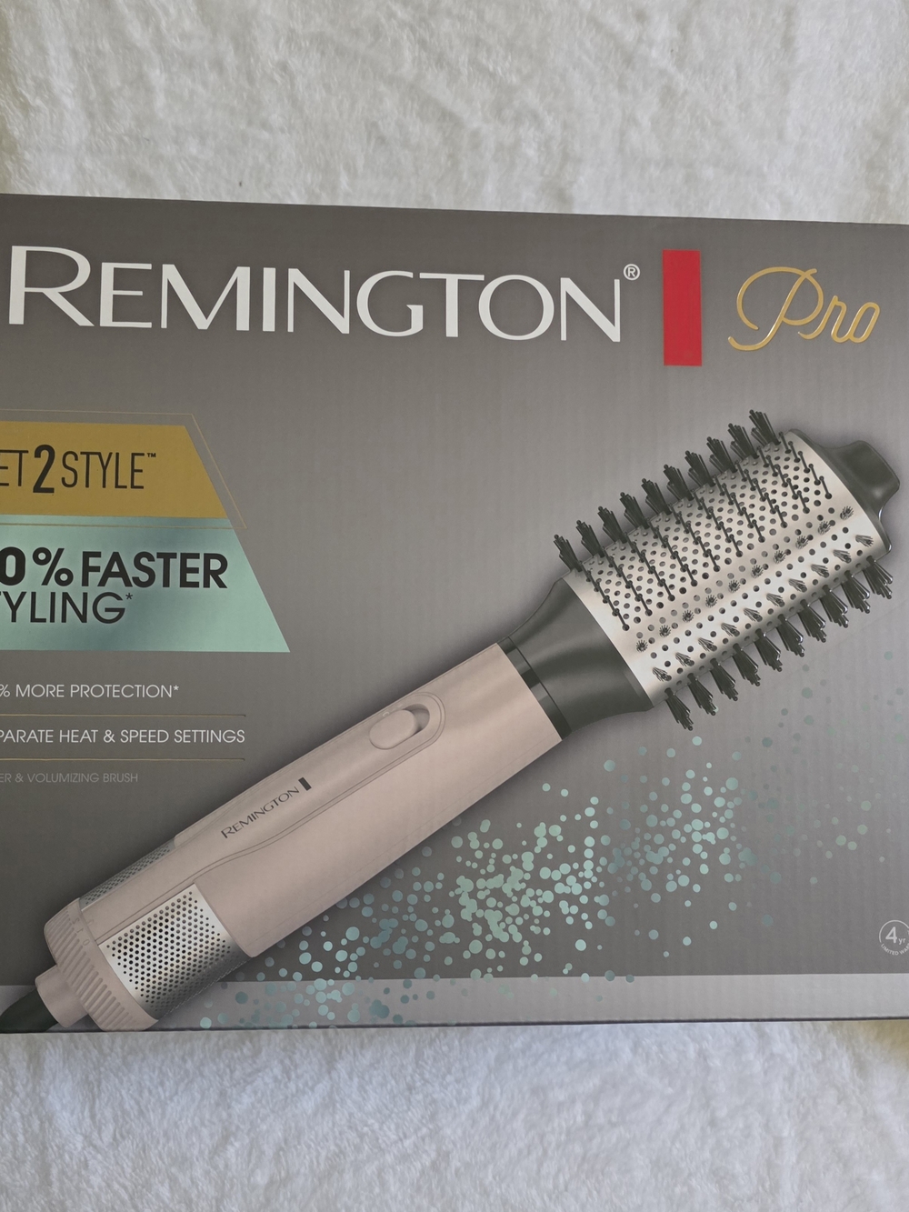 NIB Remington Pro Wet2Style Oval Dryer & Volumizing Brush -Rose Gold